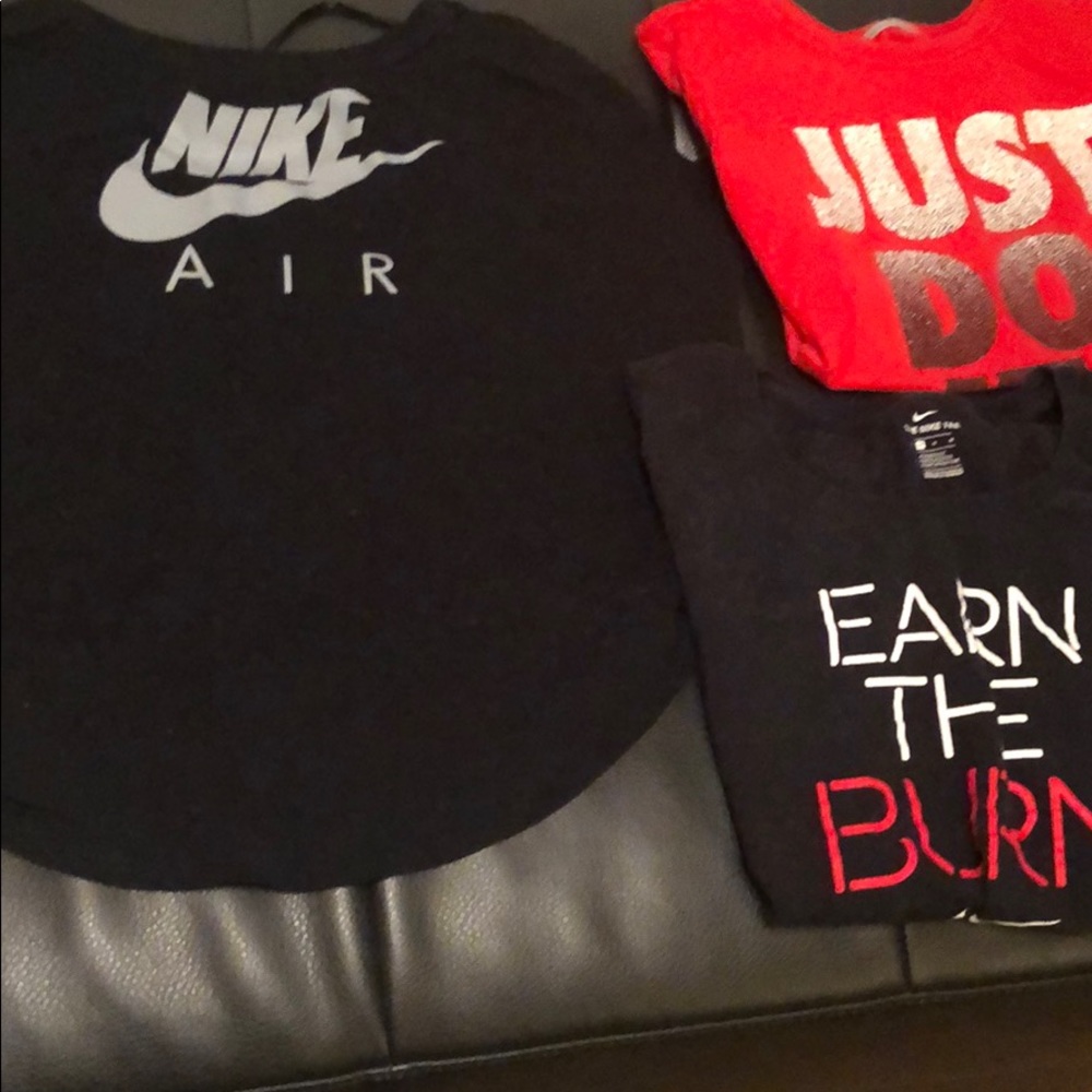 Nike tees